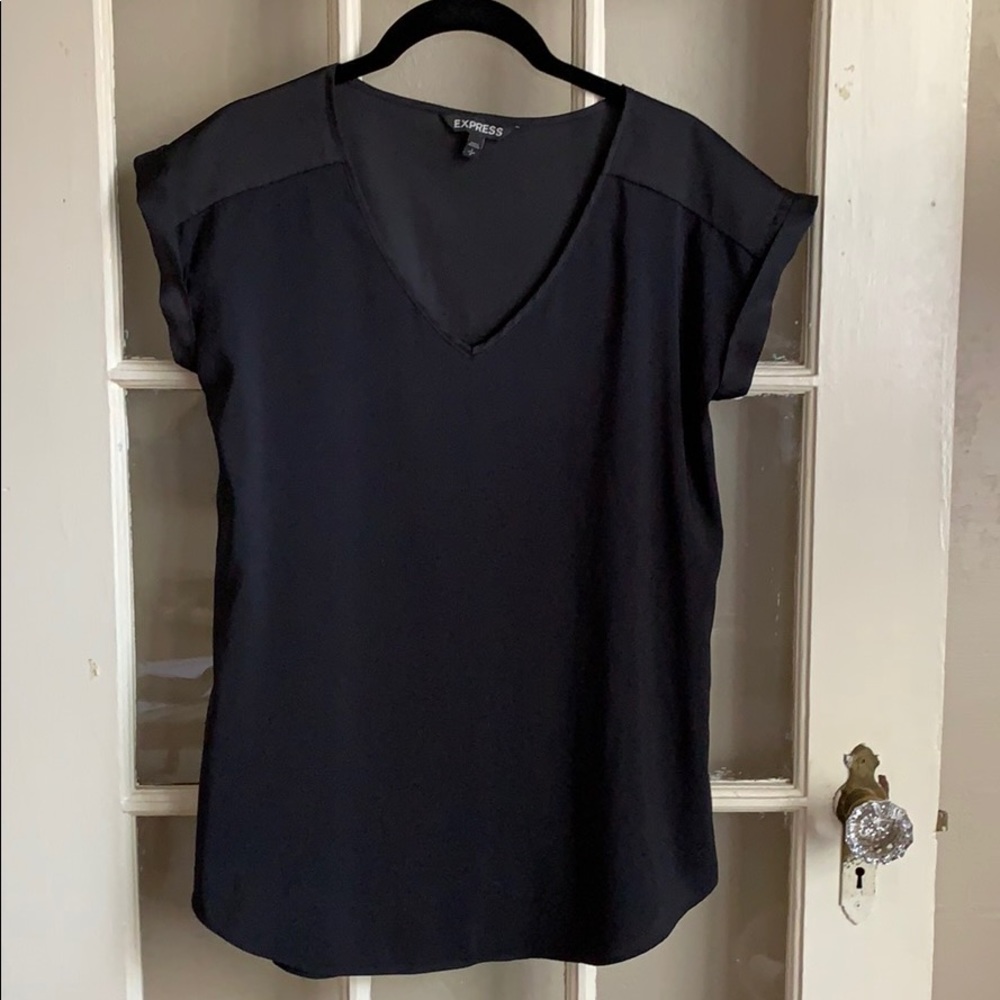 Express Silky V Neck Gramercy Tee